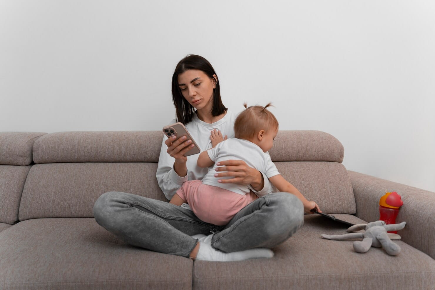 Stay-at-Home Mom Couldn’t Quit Facebook