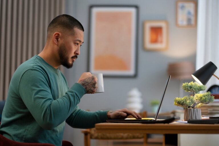 How to Get in the Zone Every Time You Sit Down to Work Online